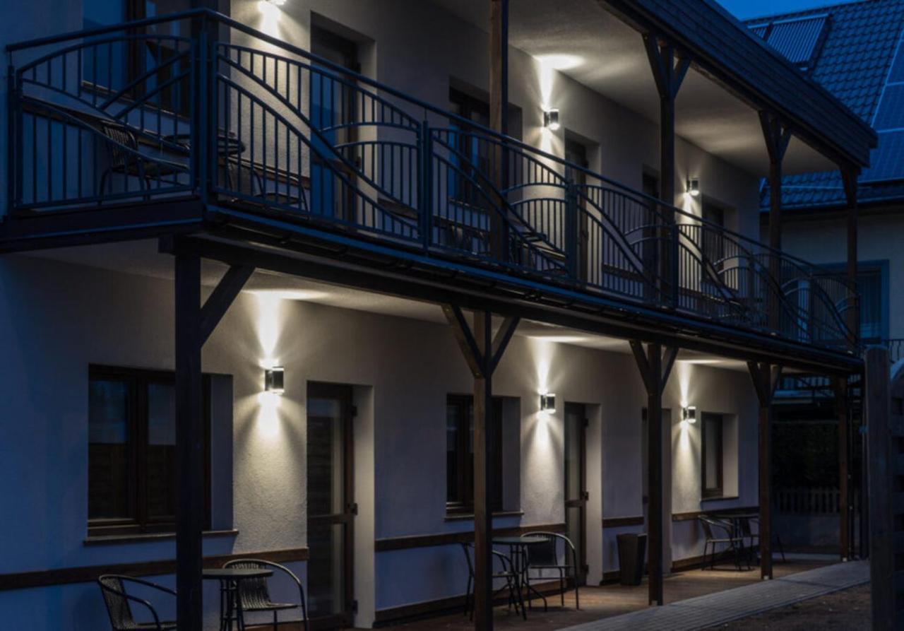 Gray House Apartamenty Dziwnówek Exterior foto